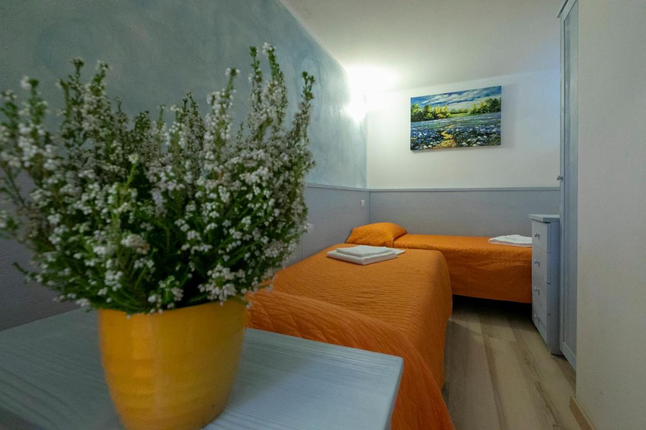Апартаменты La Collina Dei Fiori Веркана Экстерьер фото